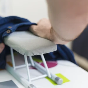 Tábua de Passar Mangas – Forro Térmico Cinza